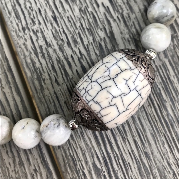 Moonstone Glow ~ Beaded Necklace - Picture 6 of 7